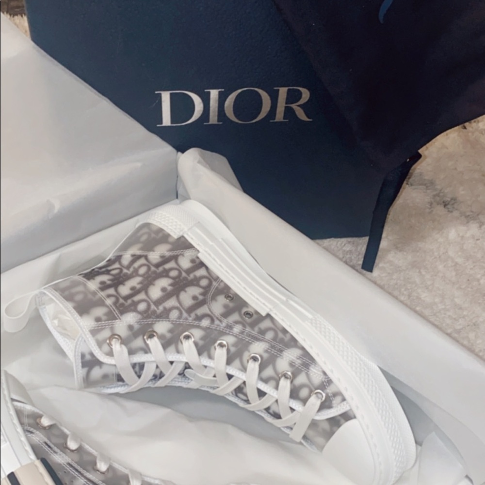 Dior sneakers